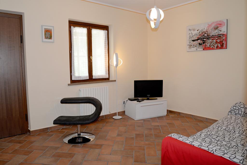Casa Vittoria Apartment Piano Delle Pieve Стая снимка