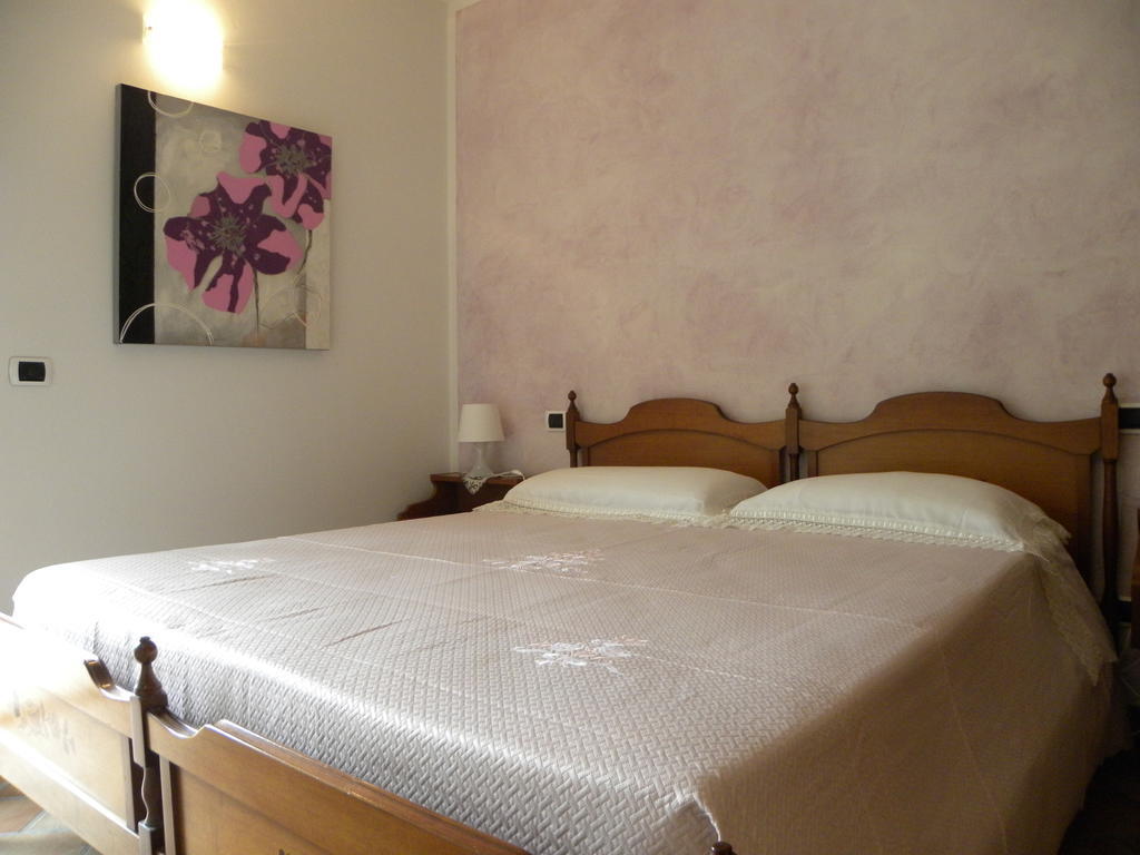 Casa Vittoria Apartment Piano Delle Pieve Стая снимка